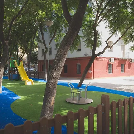 Acogedor En Triana Lägenhet